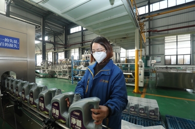 擴(kuò)產(chǎn)能 忙生產(chǎn) 力爭(zhēng)“開(kāi)門(mén)紅”——中國(guó)潤(rùn)滑脂進(jìn)出口市場(chǎng)的新機(jī)遇與挑戰(zhàn)